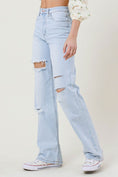 Load image into Gallery viewer, Jennifer Wide Leg Jeans
